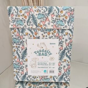 New Toadally Rad Toad Frog Fern Mushroom QUEEN Sheet Set